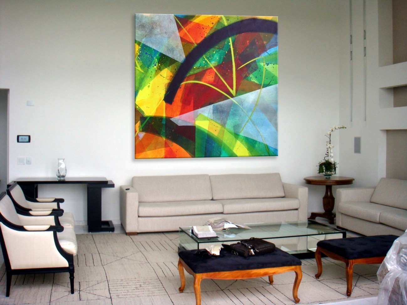 Obra colocada em projeto em apartamento residencial — , 